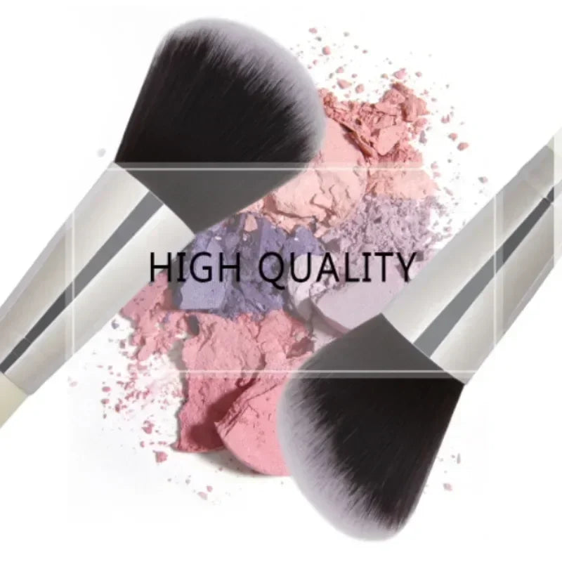This brush set contains different fashion design brushes, made up of high-quality material, which is durable to use and will provide great care for your skin.
With fashionable and attractive hair, they will not easily to scratch your skin and easy to stick powder.